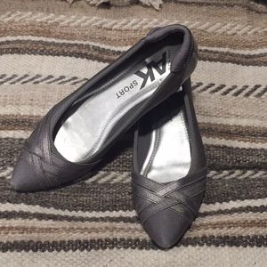 Anne Kline Sport Flats